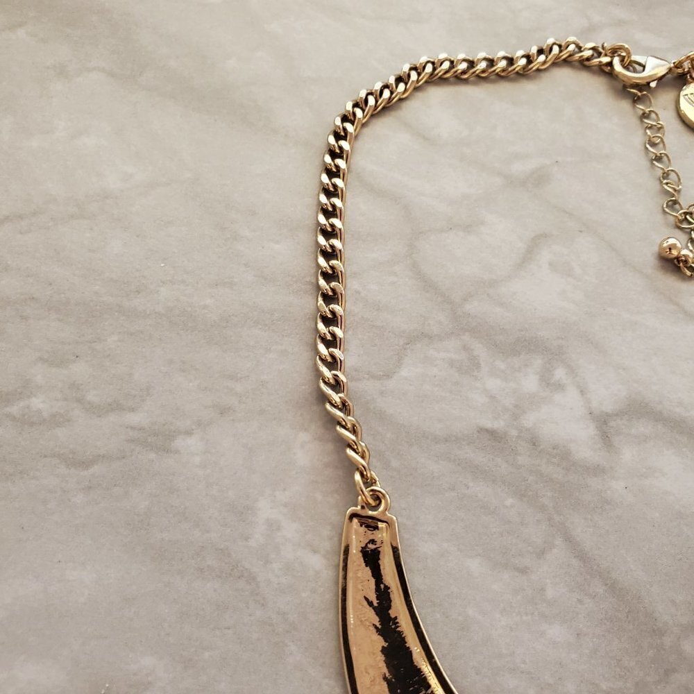 💖 White House Black Market Hammered Gold Tiered Snake Chain Tassel Necklace 💖 - Picture 15 of 16